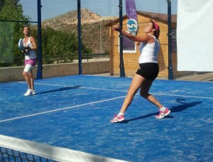 El espectáculo se adueña del II Torneo Fid Pádel en Rincón de la Victoria