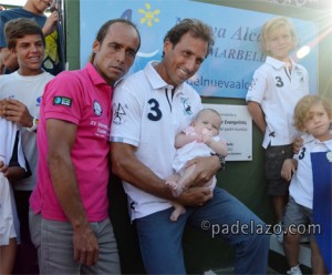 Nueva Alcántara se guarda un trocito de Bebe Auguste con un emotivo reconocimiento
