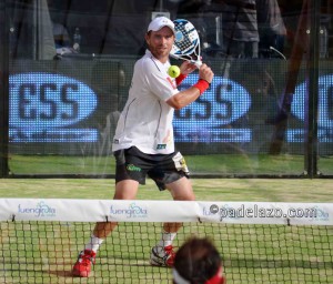 entrada Jordi Muñoz padel 1 ronda PPT Fuengirola 2012 Higueron