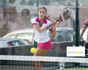 Marta y Alba devuelven el golpe para ganar la final de 3ª femenina del Torneo de Pádel de Añoreta Golf