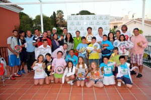 El espectáculo inunda el club El Mirador durante su gran Torneo de Pádel