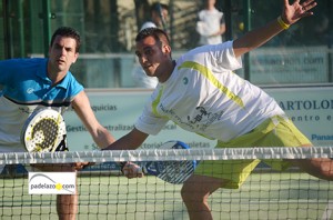 Fran Cepero y Nacho González sobreviven a la final del caos en el Torneo Tecny-Ges de Lew Hoad