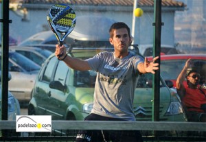 Javi Bravo y Pablo Herrera afinan su pádel con una gran victoria en La Capellanía
