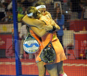El empuje de Málaga eleva a Carolina Navarro y Ceci Reiter a la victoria en el Costa del Sol International Open