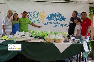 Solidaridad y padel en el club Lew Hoad para ayudar a los niños y niñas de Honduras