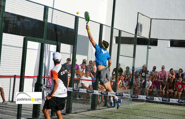 alejandro-ruiz-2-torneo-padel-diario-sur-vals-sport-consul-2013
