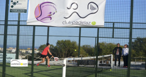 El padel sucumbe en Málaga al temporal de lluvia y viento