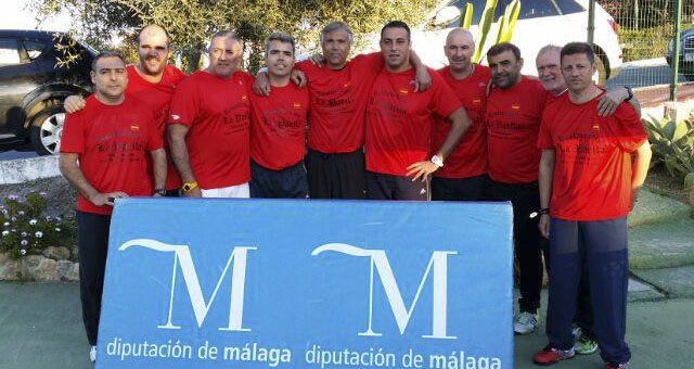 Los veteranos de La Capellanía, subcampeones. equipo veteranos capellania marzo 2014