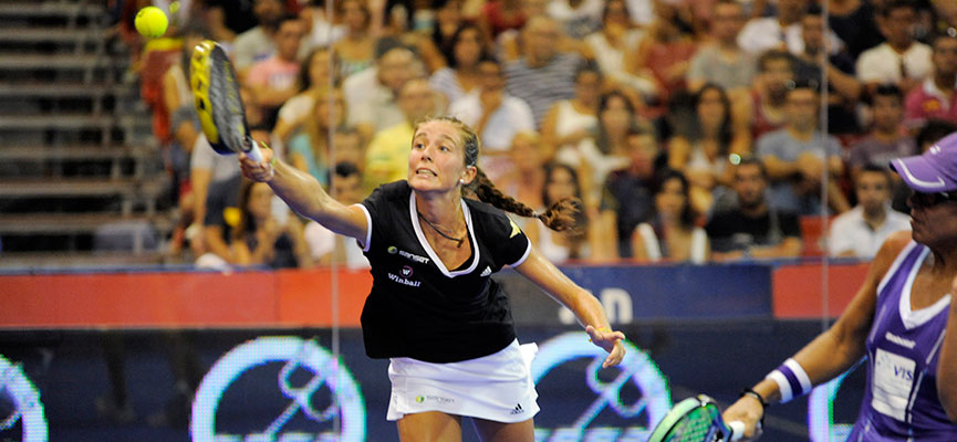 marta-ortega-y-lucia-sainz-semifinal-world-padel-tour-la-nucia-2014