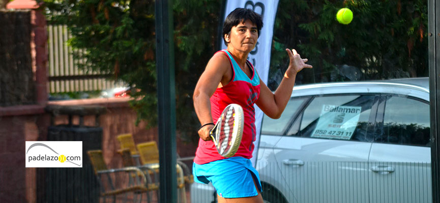 cristina-cortijo-2-femenina-torneo-de-padel-cruz-roja-en-hotel-myramar-fuengirola-octubre-2014