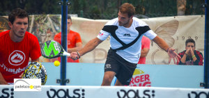 Nico Moral y Leandro del Negro imponen su padel en la Axarquía y prolongan su racha