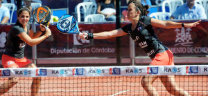 El coraje de Llaguno y Amatriain les da el primer título de la temporada en el Córdoba Estrella Damm Open 2015