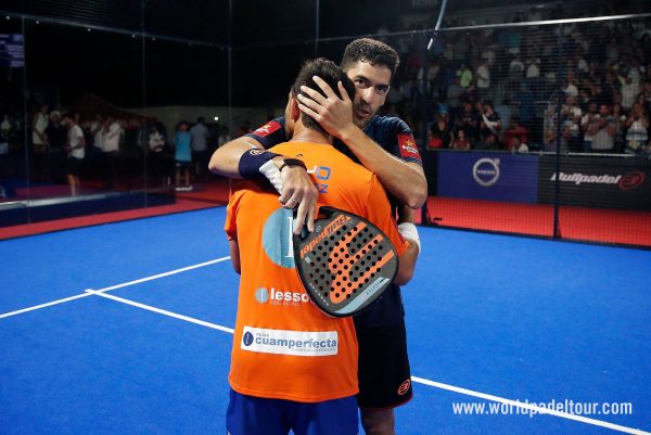 maxi sanchez y sanyo gutierrez abrazo campeones mijas