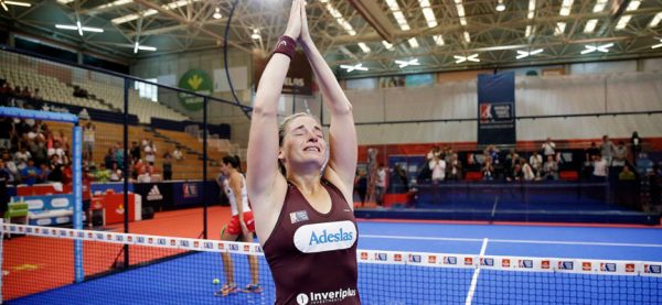 dedicatoria-alejandra-salazar-final-fememina-wpt-lugo-open-2018-world-padel-tour--1170x658