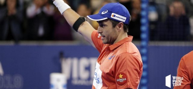 Fernando Belasteguin le dice adiós a Asics