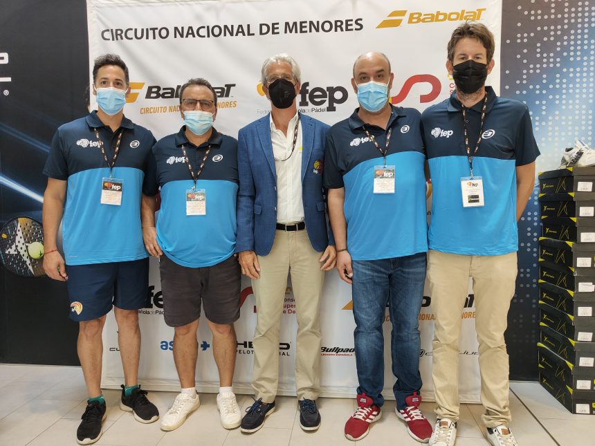 Ramon Morcillo presidente FEP miguel herranz y jesus gadea arbitros aragón